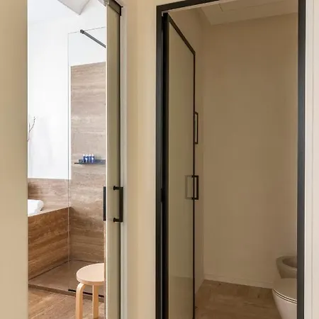 Le Di Andrea - Luxe Apartment Rom