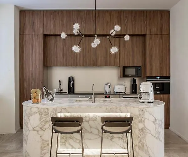 Le Di Andrea - Luxe Apartment *